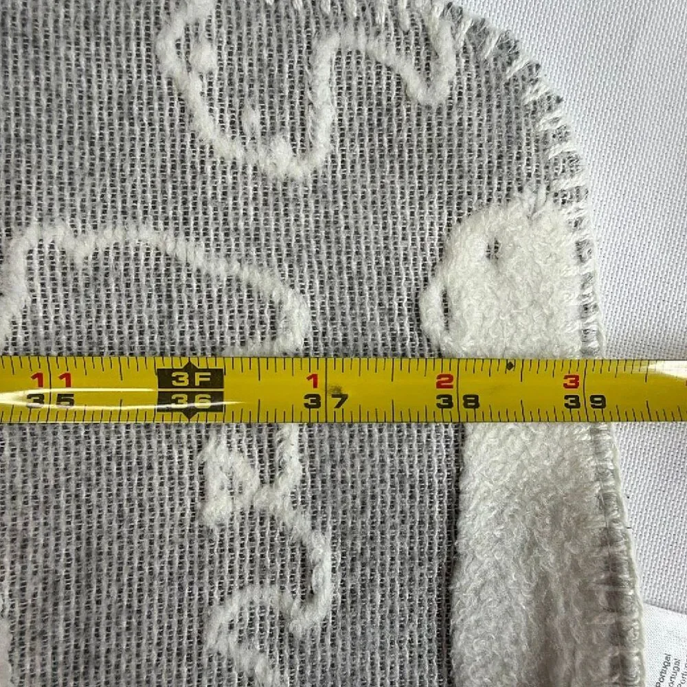 Pottery Barn Kids Polar Bear Baby Blanket Swaddle Grey Cream